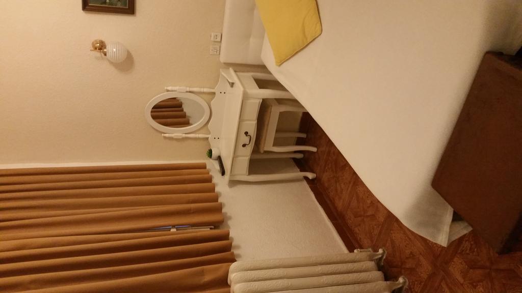 Hostal Montecarlo Мадрид Экстерьер фото