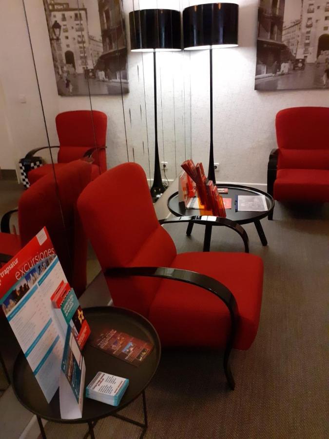 Hostal Montecarlo Мадрид Экстерьер фото